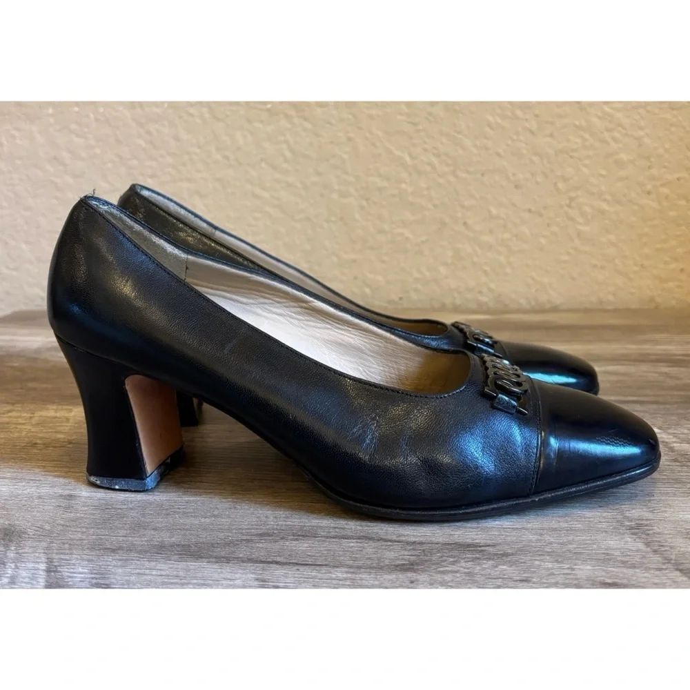 Salvatore Ferragamo Black Leather Pumps Size 7.5 B